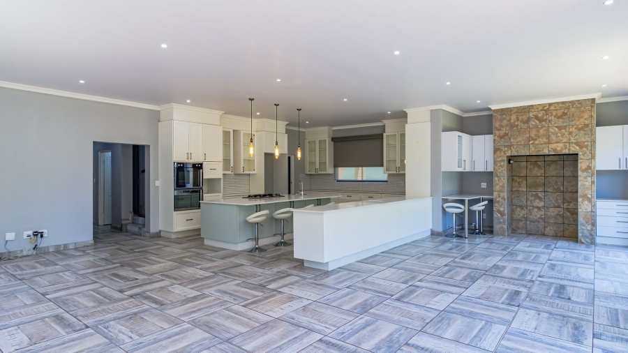 4 Bedroom Property for Sale in Wigwam North West